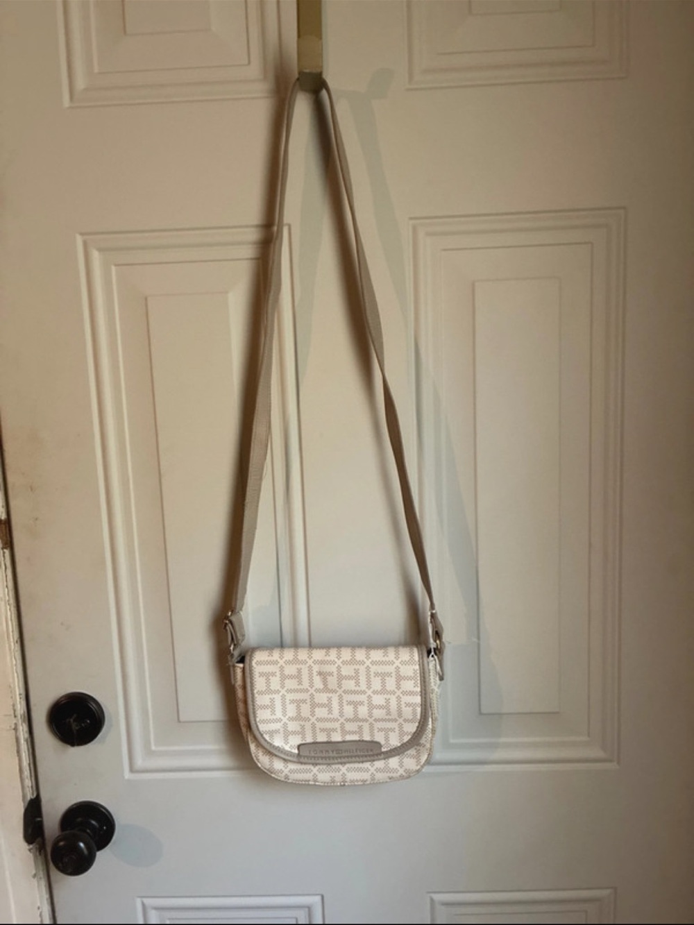 Tommy Hilfiger Beige Patterned Crossbody Bag